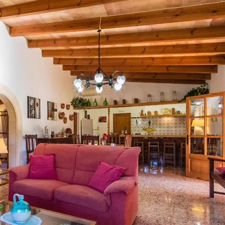 Ignacia Villa Pollenca
